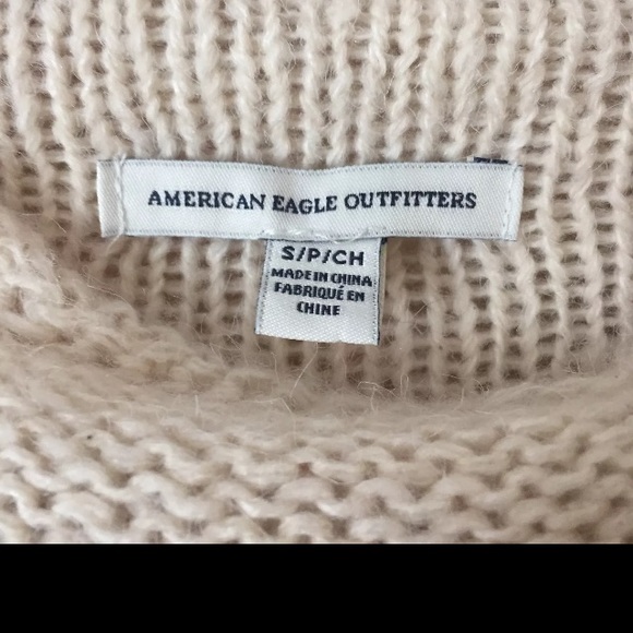NWOT cream American Eagle sweater - Picture 4 of 4